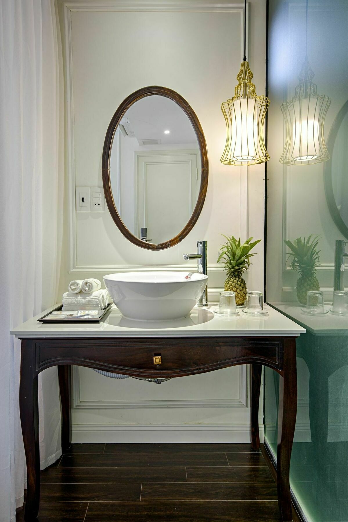 The Herriott Hotel&Suite Da Nang Buitenkant foto