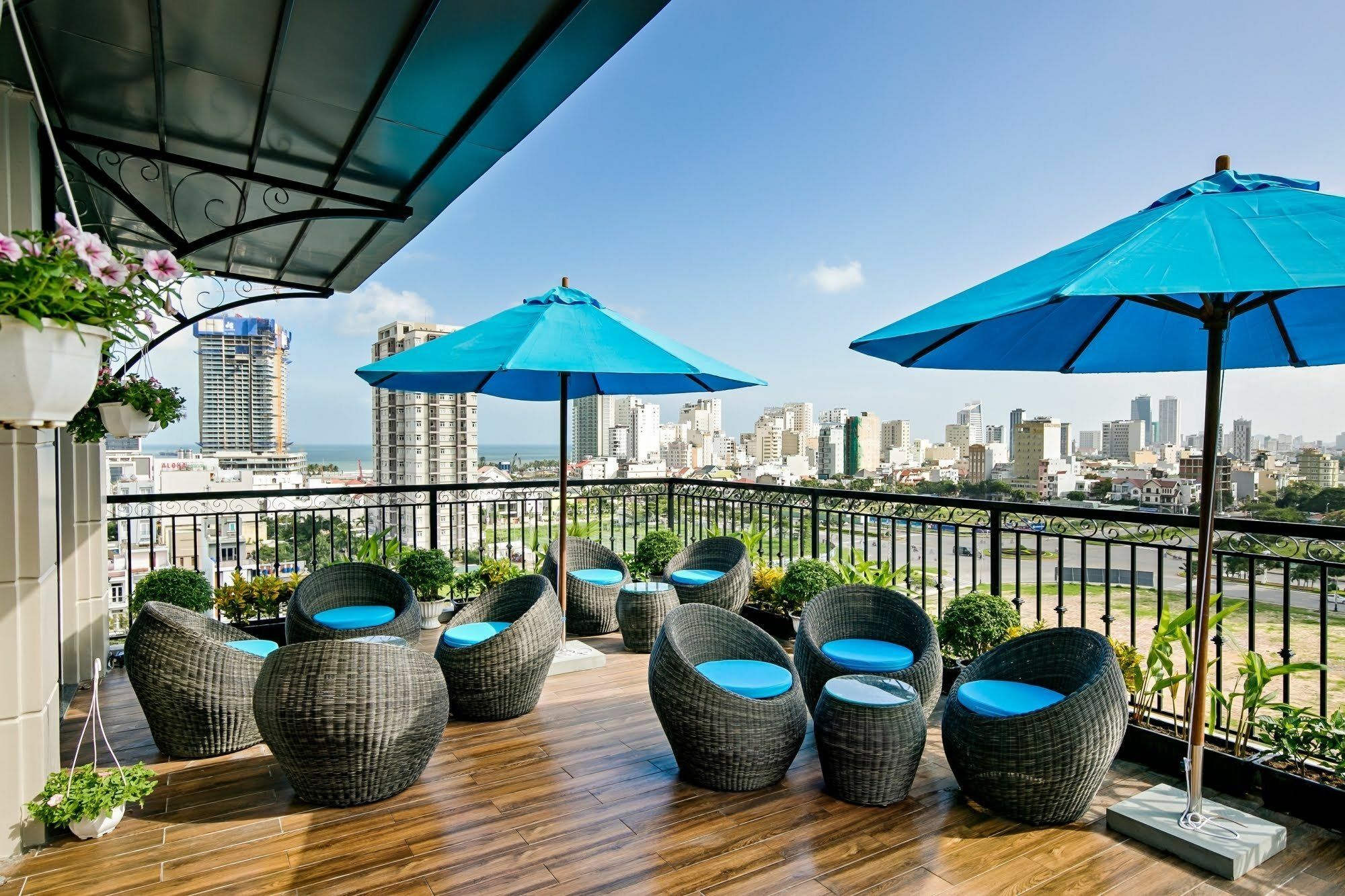 The Herriott Hotel&Suite Da Nang Buitenkant foto