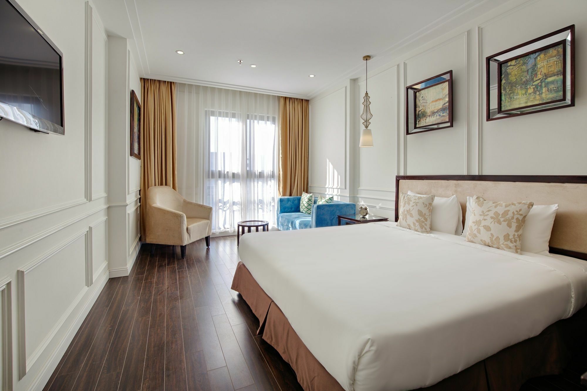 The Herriott Hotel&Suite Da Nang Buitenkant foto