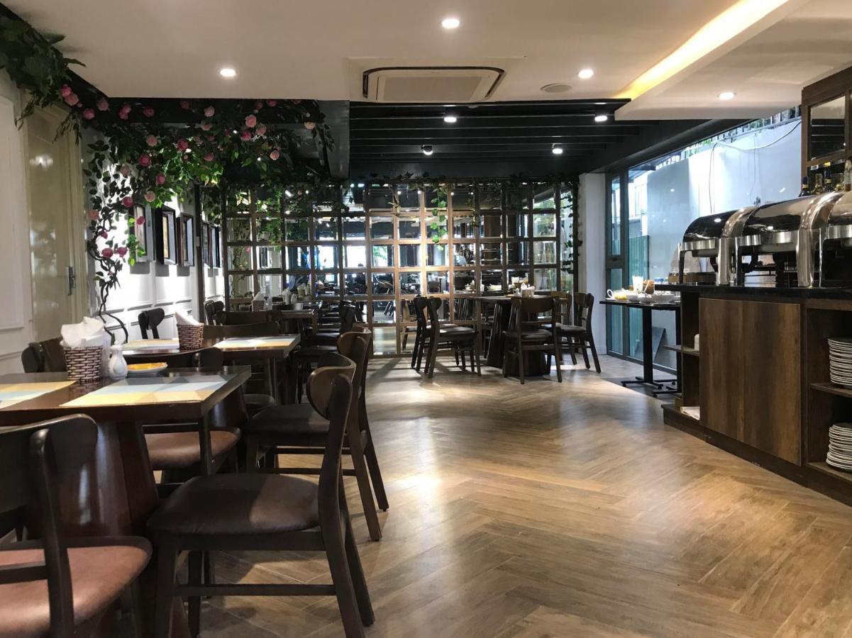 The Herriott Hotel&Suite Da Nang Buitenkant foto